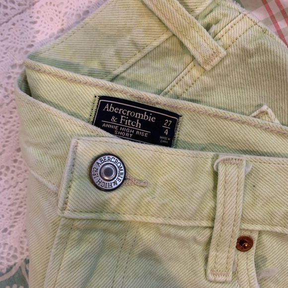 Abercrombie denim shorts - Picture 3 of 4